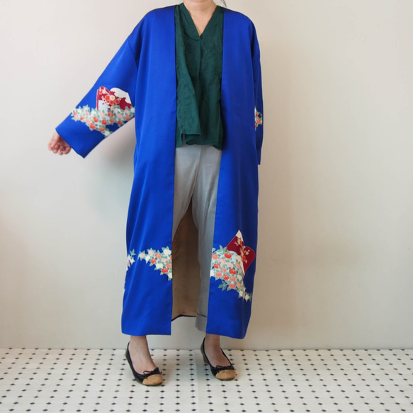 KIMONO Long Jacket -upcycled from Vintage Kimono 第9張的照片