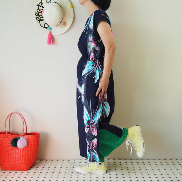 AODAI DRESS-使用浴衣的最後一件衣服！有配套的口罩和髮帶！浴衣翻拍 第6張的照片