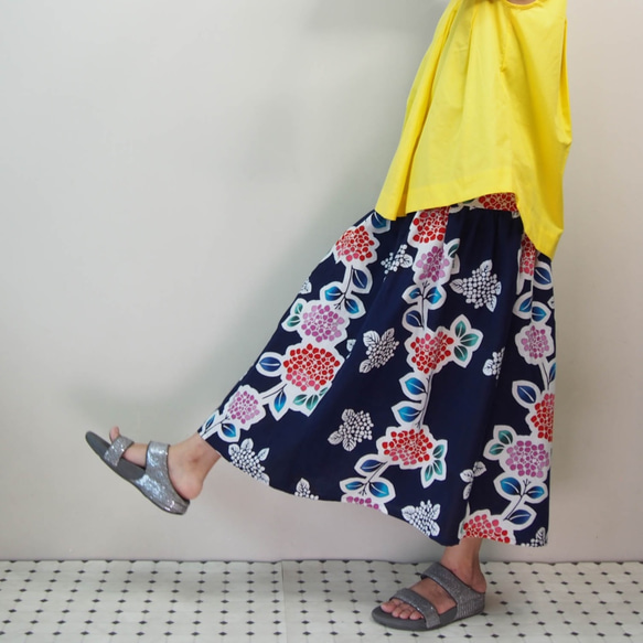 OKINAWA SKIRT LONG  -upcycled from unused summer KIMONO 第4張的照片