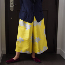 CRAZY YELOOW PRINT trousers 第3張的照片