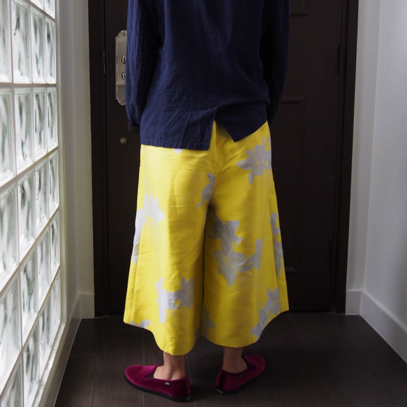 CRAZY YELOOW PRINT trousers 第5張的照片