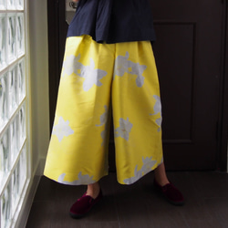 CRAZY YELOOW PRINT trousers 第9張的照片