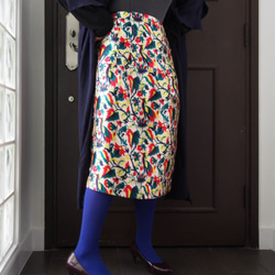 「再販』きまぐれコレクション　-クレイジーなプリントのスカート　ちょっとデザイン違いのセミタイト 8枚目の画像