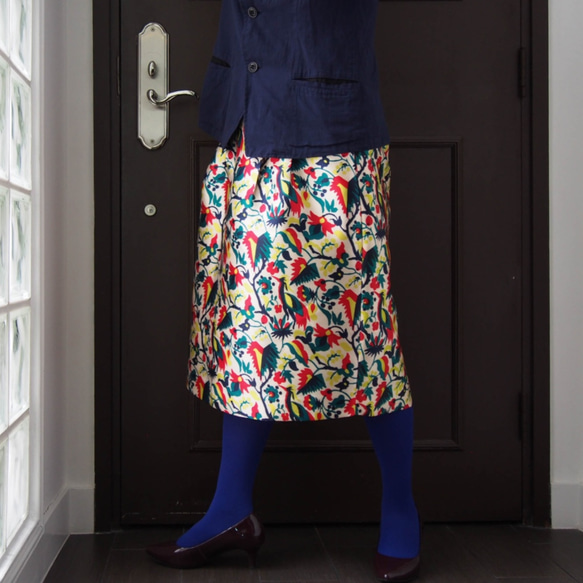 「再販』きまぐれコレクション　-クレイジーなプリントのスカート　ちょっとデザイン違いのセミタイト 9枚目の画像