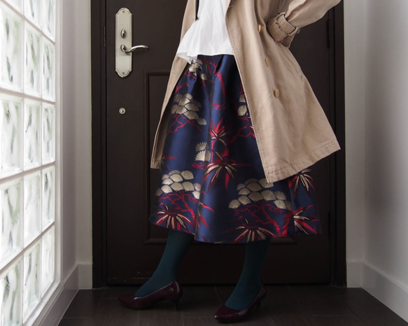 KABUKI Skirt -with KIMONO inspired woven fabric 第7張的照片