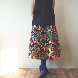 CRAZY PRINT -Midi Skirt 第8張的照片