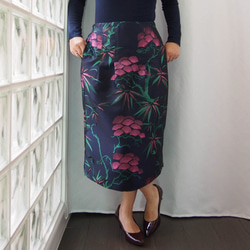 在庫ございます！ KABUKI SKIRT　-キモノチックな織り柄のスカート　ちょっとデザイン違いのセミタイト 2枚目の画像