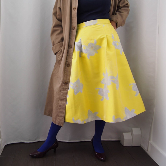 在庫ございます！ レモンイエローの織り模様のスカート -きまぐれコレクション 新柄!!　 2枚目の画像