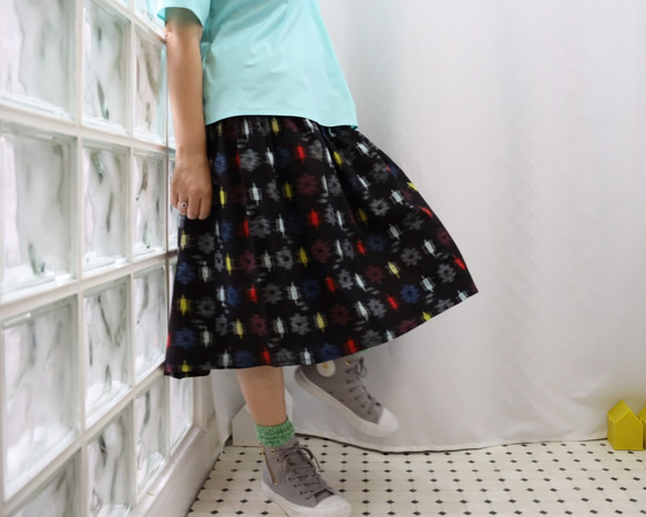 SOLD OKINAWA SKIRT ミディ　 -綿の紬でつくったスカート  1枚限定！　着物リメイク 5枚目の画像