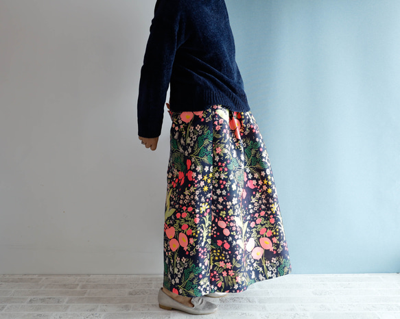 マキシ丈 90cm丈 きまぐれコレクション　-クレイジーな織り模様のスカート 1枚目の画像