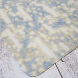 大人のガーゼハンカチ☆雪の音×ドット柄（24㎝×24㎝） 4枚目の画像