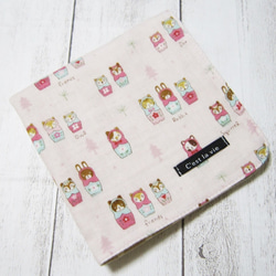 大人のガーゼハンカチ☆どうぶつのマトリョーシカ・ピンク（24㎝×24㎝） 2枚目の画像