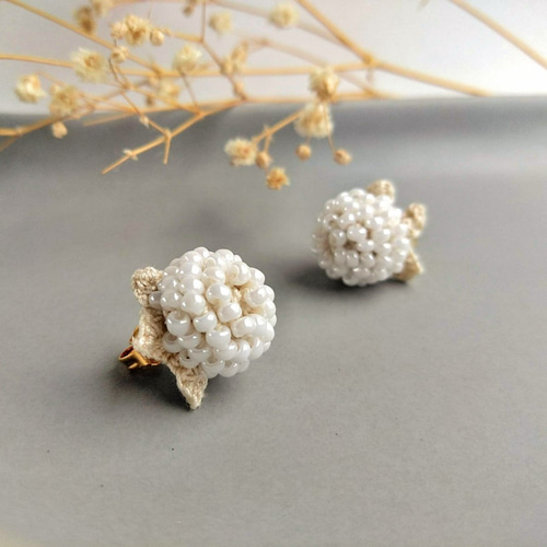 safari park ピアス イヤリング 山野草のピアス/イヤリング -wild strawberry- [ivory] ピアス