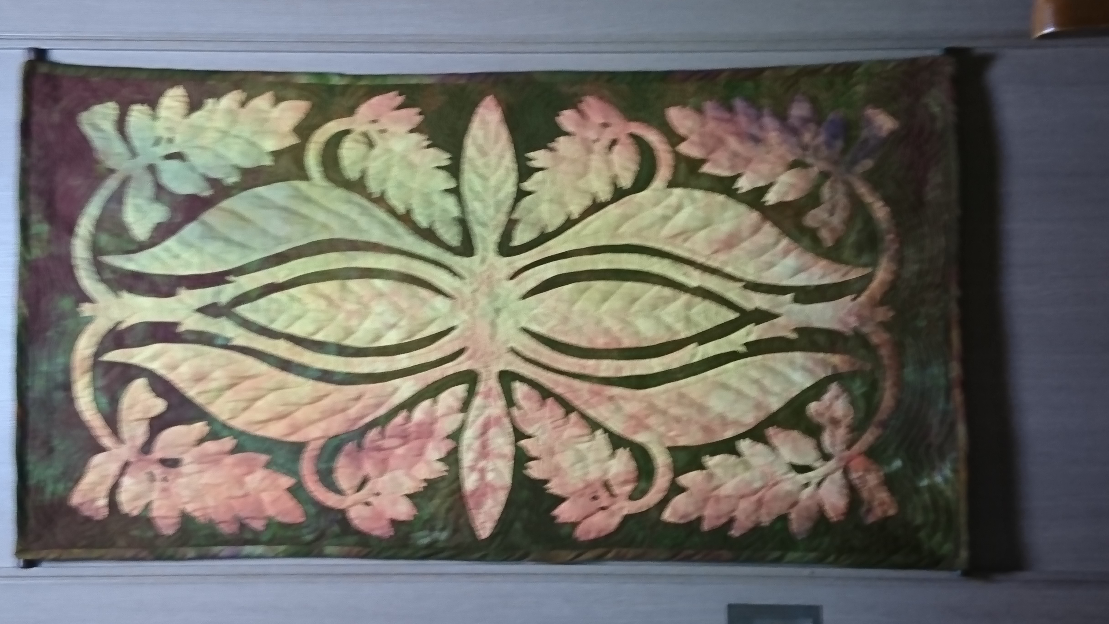 ハワイアンキルト ☆シェルジンジャー☆タペストリー