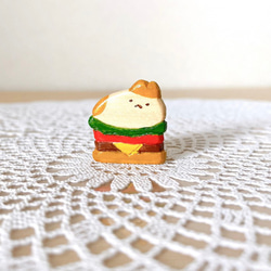 ウサギのピンバッチ プラ板ピンバッジ（シルバー・うさぎ） - メルカリ
