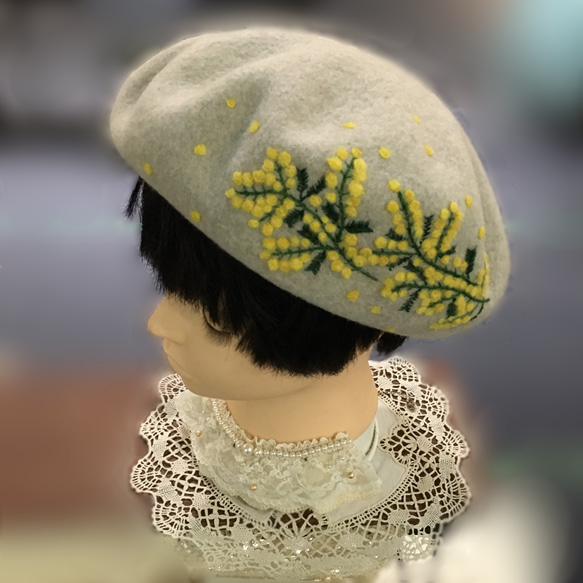 ミモザ刺繍のベレー帽 4枚目の画像