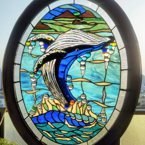 青い海の中の二頭のクジラ 大型ヴィンテージ ステンドグラス アメリカ