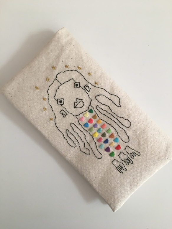 【NEW！】アマビエ　刺繍マスクケース　colorful 1枚目の画像