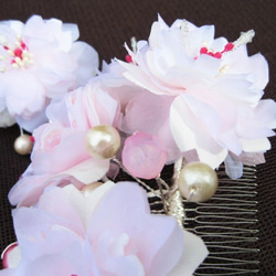 桜のヘアアクセサリー×コットンパールつまみ細工☆さがり付きピンク×オフホワイト系＃1 5枚目の画像