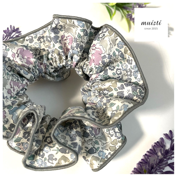 再販】リバティ生地使用♡ダブルフリルシュシュ♡ヘアゴム♡ミシェル  