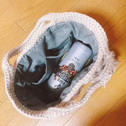 編み物 毛糸のポコポコアラン模様のトートバッグ【秋冬バッグ】ライトベージュ 3枚目の画像