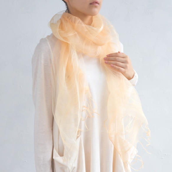 草木染二重羽衣マフラー 桜染め【オレンジ】 1枚目の画像