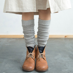 草木染レッグウォーマー 矢車附子染め 1枚目の画像