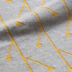 草木染ニットジャカードマフラー【南天】桑染め/矢車附子染め 3枚目の画像