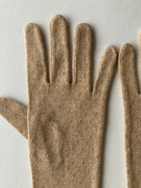 オーガニックコットン100%の生地と糸で作った手袋　生成りorブラウン　日焼け予防　保温保湿　 5枚目の画像