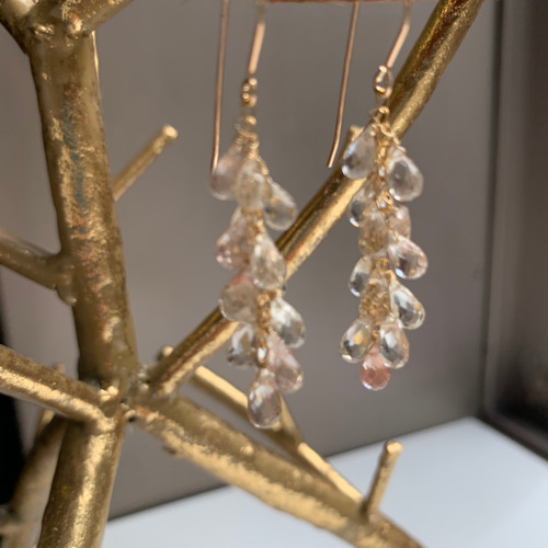 超贅沢！オレゴンサンストーンの房ピアス(イヤリング)14kgf、天然石