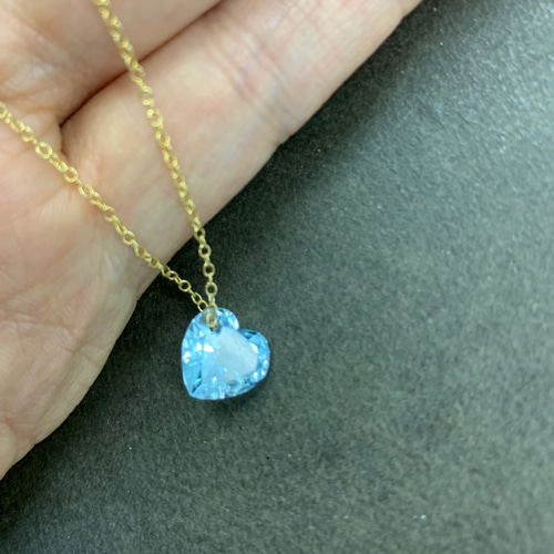 一点物！ブルートパーズのハートのネックレス、14kgf、天然石