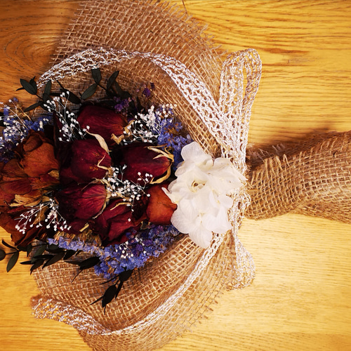 『ありがとう』を花に添え♡母の日ギフトフラワー。ドライフラワースワッグ。花籠