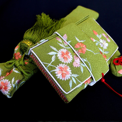 花嫁の筥迫と懐剣】抹茶 刺繍◇B品 その他オーダーメイド はこせこや