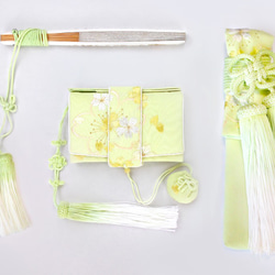 専用です☆上級品☆抹茶　縮緬　刺繍　作り帯と筥迫セット Kisste 半幅帯 帯 リバーシブル 桐生織 抹茶 黒 唐草 レース