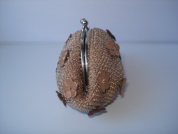 Beaded Purse --Antique Gold with Flower-- 3枚目の画像