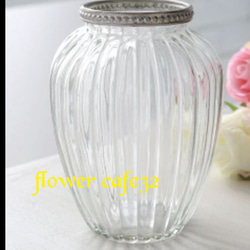 セール価格　アンティーク調花瓶　アンティーク紫陽花＆ユーカリ　アーティフィシャルフラワー 4枚目の画像