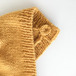 冬のネコ耳ボンネット　ベビーニット帽　マスタード　46㎝ 5枚目の画像