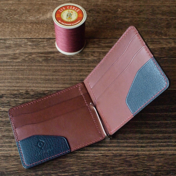 〈受注〉カラーオーダー 手縫い仕立てのマネークリップ財布【薄型】/ 内装革ボルドー イタリアンレザー 2枚目の画像