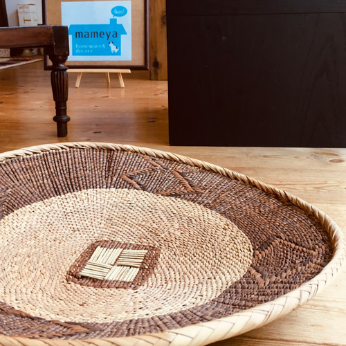 カゴ 大(円形) （インドネシアバリ島伝統工芸品） その他インテリア