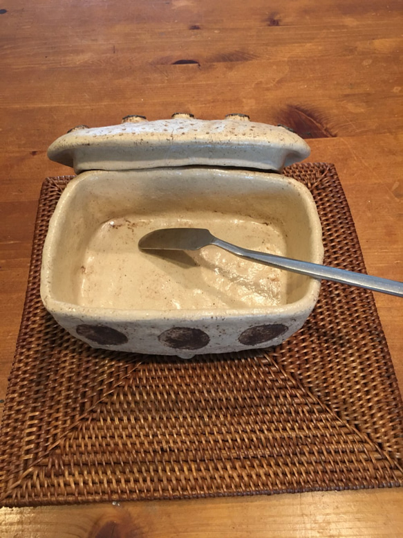 バターケース　陶器 3枚目の画像
