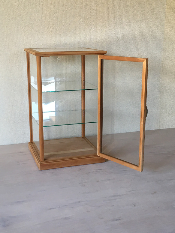 g47 木製 卓上 3段 ガラスケース / パンケース 古道具 カフェ 店舗什器 10枚目の画像