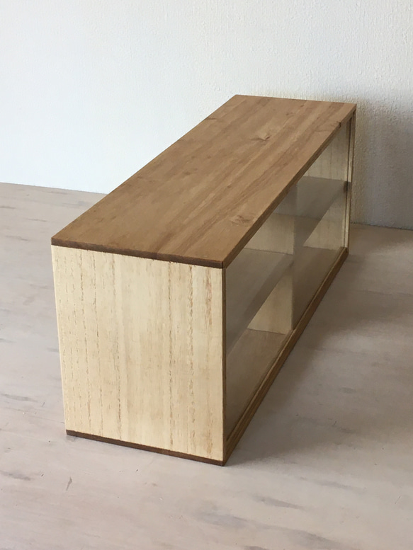 ［サイズオーダー可］木製 2段 ガラスケース ショーケース  小さな食器棚 卓上サイズ 8枚目の画像