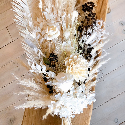 パンパスグラスの華やか花束と花瓶＊ ドライフラワー ウェルカム