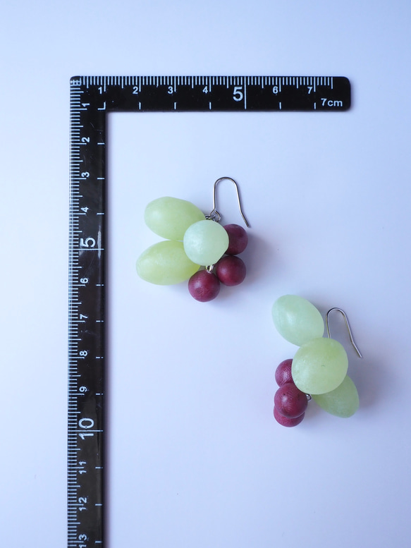 葡萄2種の涼やかピアス 4枚目の画像