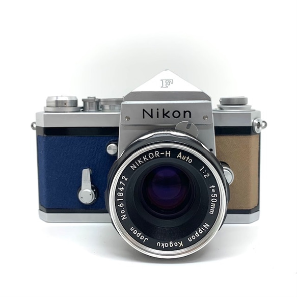 21-032　リメイクカメラ　Nikon F（ネイビーブルー•ライトブラウン）フィルムカメラ 3枚目の画像