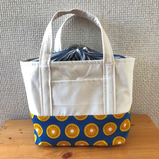 yukiemon ハンドメイド　ビッグトートバック＆巾着トートバック　①別口分 巾着付きトートバック(キウイ) トートバッグ KATAKULI 通販