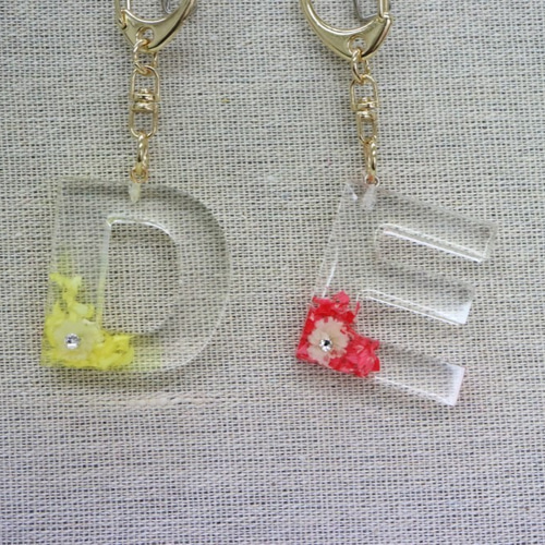 ❁お花❁イニシャルキーホルダー(A~Z） その他雑貨 平田花園 通販