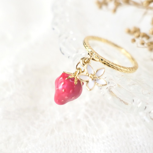 ◇ フルーティいちご⁺ ˖˚ ◌【指輪/リング】◇ 指輪・リング ◇ フルーティいちご⁺ ˖˚ ◌【指輪/リング】◇ 指輪・リング