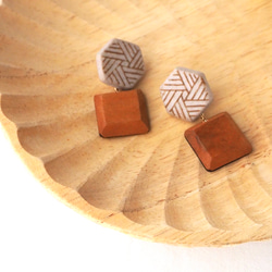 陶器和木器零件的 2way 耳環“六角形” 第2張的照片