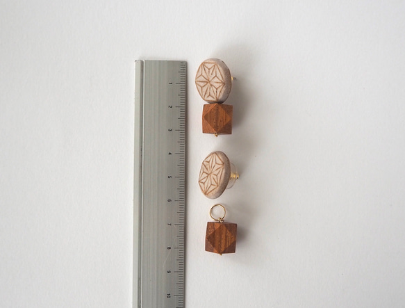 陶器和木部件製成的 2 路耳環“Anaha” 第6張的照片